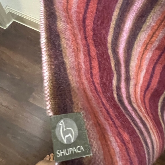 Shupaca burgundy red rainbow stripe alpaca blend fringe scarf - Picture 3 of 5